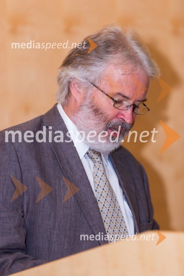 prof. dr. Samo Bobek, Ekonomsko-Poslovna Fakulteta, Univerza v MariboruPromocija doktorjev znanosti UM, junij 2015