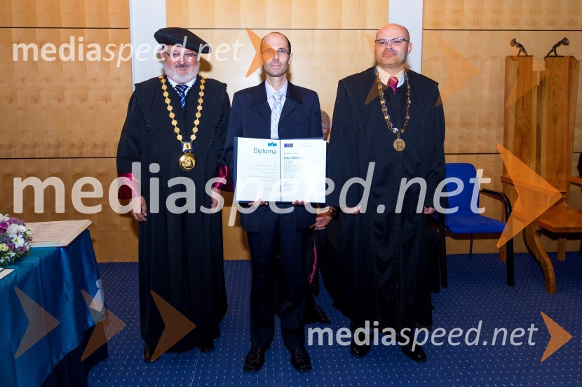 prof. dr. Igor Tičar, rektor, Univerza v Mariboru; dr. Ivan Malbašić, Ekonomsko poslovna fakulteta, UM; prof. dr.  Klavdij  Logožar, dekan, Ekonomsko-poslovna fakulteta, Univerza v MariboruPromocija doktorjev znanosti UM, junij 2015