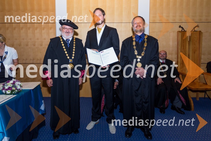 prof. dr. Igor Tičar, rektor, Univerza v Mariboru; dr. Aloisius Paulin, Fakulteta za elektrotehniko, računalništvo in informatiko, UM; prof. dr. Borut  Žalik, dekan, Fakulteta za elektrotehniko, računalništvo in informatiko, Univerza v MariboruPromocija doktorjev znanosti UM, junij 2015