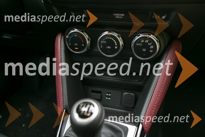Mazda CX -3, slovenska predstavitev