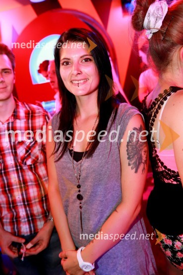  Eva Puppis, tekmovalka v resničnostnem šovu BarČrt Banko je zmagovalec Bara