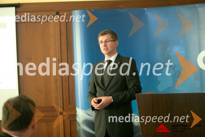  Martin Logar, izvršni direktor, Britansko-slovenska gospodarska zbornicaPoslovna večerja, Britansko-slovenska gospodarska zbornica