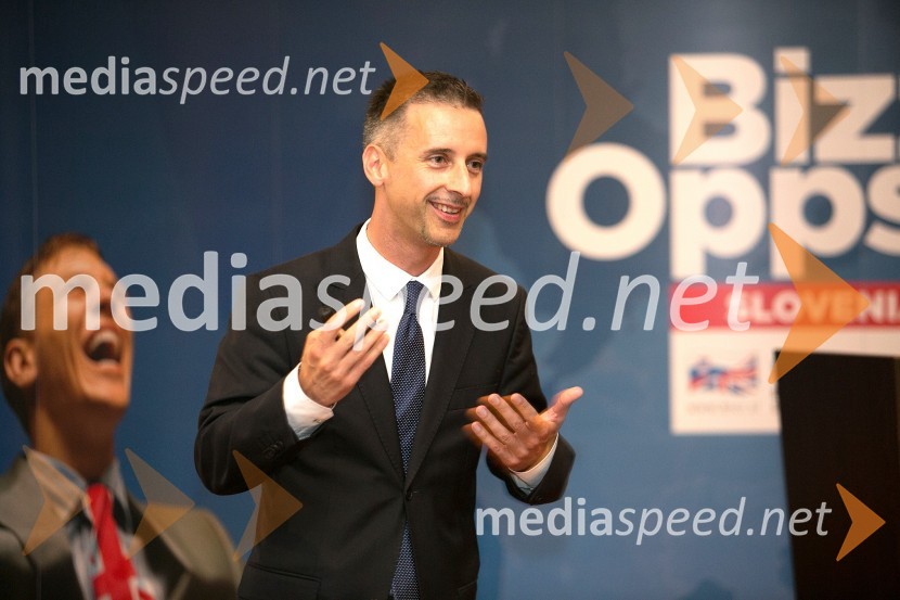  Janez Jager, izvršni direktor za področje trženja in prodaje LifeClassPoslovna večerja, Britansko-slovenska gospodarska zbornica