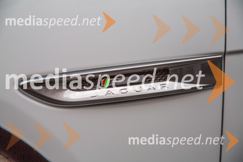 Jaguar XEJaguar XE, slovenska predstavitev