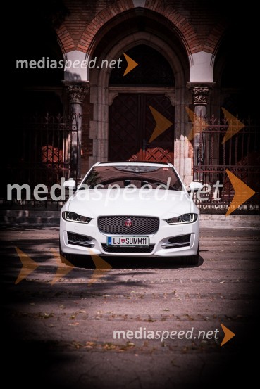Jaguar XEJaguar XE, slovenska predstavitev