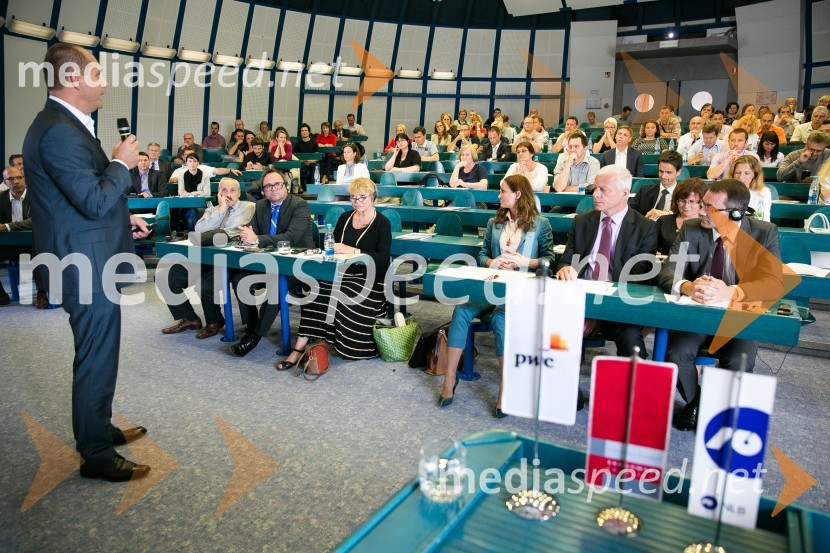 prof. dr.  Jože  P. Damijan, Ekonomska fakulteta v LjubljaniZlom bančnega sistema: pogled »nazaj v prihodnost«