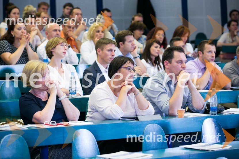 Zlom bančnega sistema: pogled »nazaj v prihodnost«