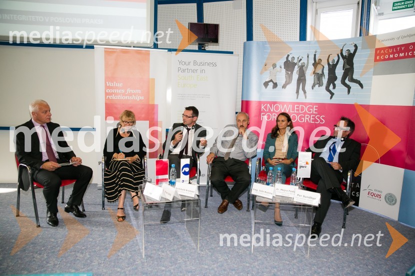  Drago  Kos, vodja delovne skupine OECD za preprečevanje podkupovanja v mednarodnih poslovnih transakcijah; dr. Eva Joly, nekdanja preiskovalna sodnica in svetovalka islandske vlade pri preiskovanju islandskega bančnega sistema;  Archibald Kremser, član uprave NLB; mag. Jože  Kozina, višji državni tožilec, Specializirano državno tožilstvo Republike Slovenije; dr. Mejra Festić, viceguvernerka, Banka Slovenije;  Per Sundbye, PwC, partner, ekspert za forenzične preiskaveZlom bančnega sistema: pogled »nazaj v prihodnost«