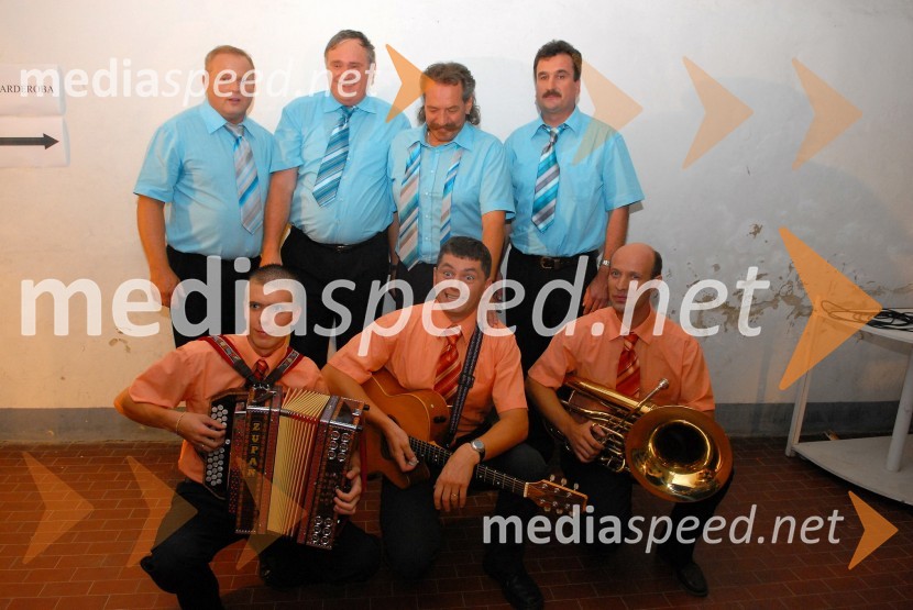 Ansambel Podkrajski fantje38. slovenski festival domače zabavne glasbe Ptuj 2007