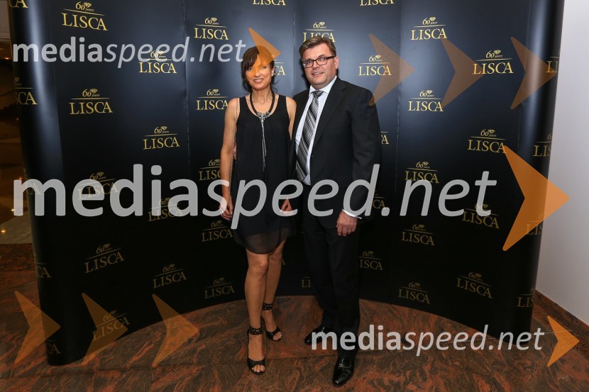  Suzana Gorišek, oblikovalka, Lisca;  Dari Južna,  lastnik podjetja LiscaLisca, predstavitev kolekcije pomlad poletje 2016