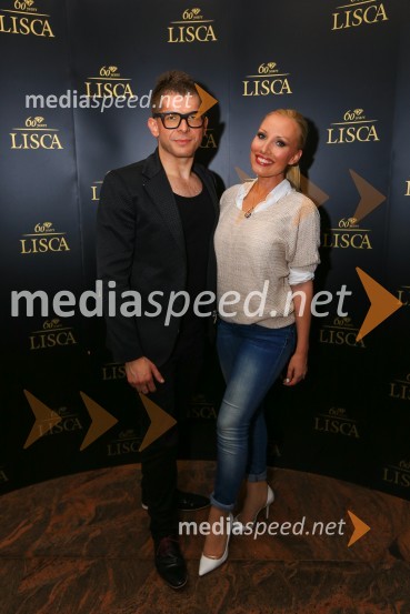  Klemen Bunderla, radijski voditelj, radio Aktual;  Daša Gradišek, pevkaLisca, predstavitev kolekcije pomlad poletje 2016