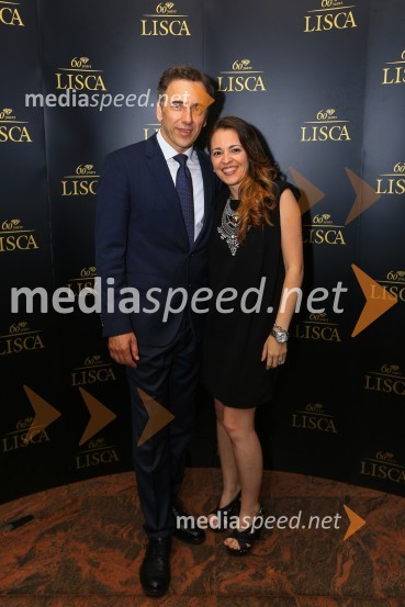  Goran  Kodelja,  generalni direktor podjetja Lisca d.d.;  Ivana Ćosić, Idealia d.o.o.Lisca, predstavitev kolekcije pomlad poletje 2016