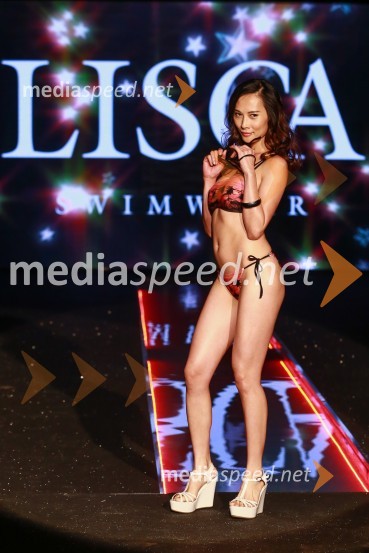  Ying Shan Chen, manekenkaLisca, predstavitev kolekcije pomlad poletje 2016