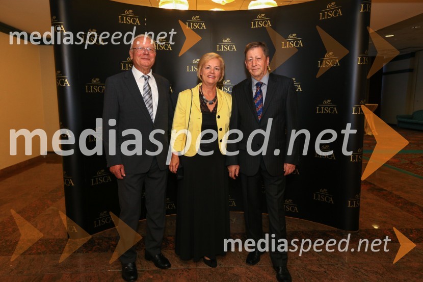  Štefan Senica, nekdanji direktor podjetja Lisca;  Zlata Glas;  Viljem Glas, nekdanji direktor podjetja LiscaLisca, predstavitev kolekcije pomlad poletje 2016