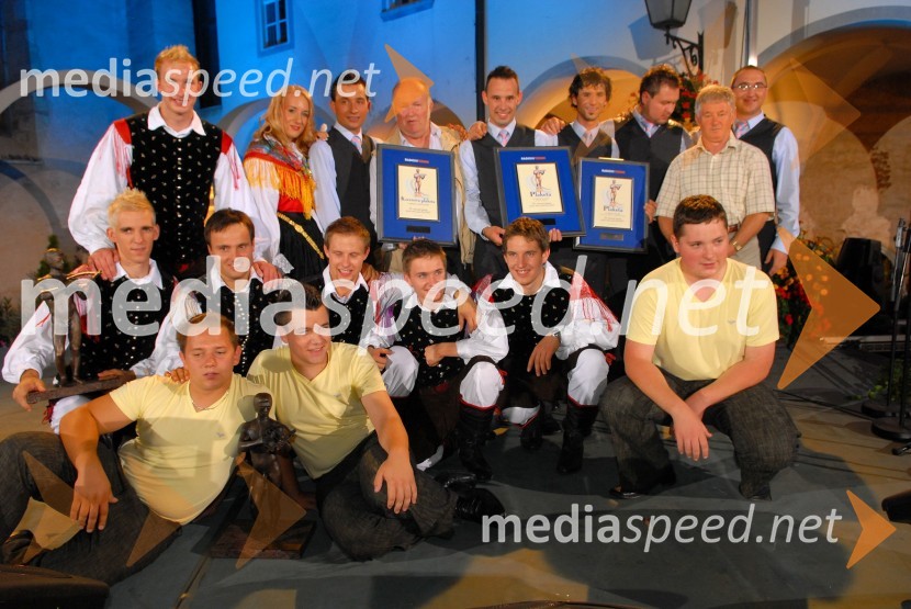 Ansambel Juhej, ansambel Novi spomini in ansambel Spev38. slovenski festival domače zabavne glasbe Ptuj 2007