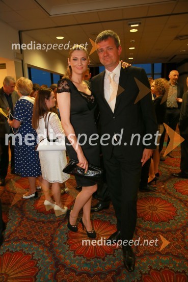  Manca  Špik, pevka; mag. Tomaž  Berločnik, predsednik uprave Petrol d.d.Lisca, predstavitev kolekcije pomlad poletje 2016