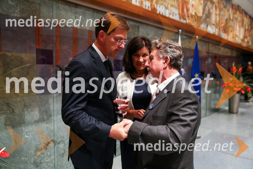 prof. dr. Miro Cerar, predsednik vlade Republike Slovenije;  Vesna Arnšek;  Adolf Videnšek, predsednik, Zveza društev civilnih invalidov vojn SlovenijeProslava ob Dnevu državnosti