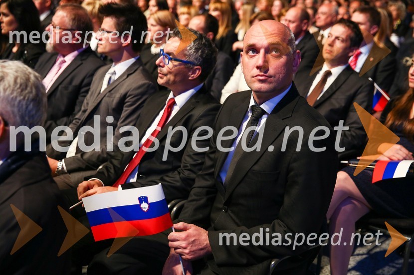  Marko Ferluga, direktor Doma paraplegikov v Pacugu;  Branko Zorman, predsednik parlamentarne Skupine prijateljstva z Veliko BritanijoProslava ob Dnevu državnosti