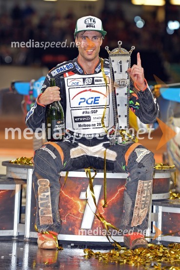 Žagar šesti na Millenniumu