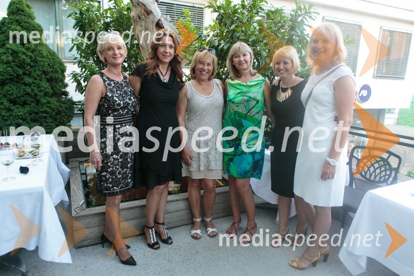  Sonja Poljanšek Škrabec, lastnica Welness centra Sunny;  ... ;  ... ;  ... ;  ... ;  ... Sprejem od Dnevu neodvisnosti Republike Belorusije