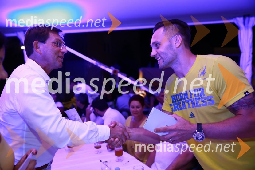 prof. dr. Miro Cerar, predsednik vlade Republike Slovenije;  Luka Žvižej, RK Celje Pivovarna LaškoPivo in cvetje 2015, otvoritev, VIP dogajanje