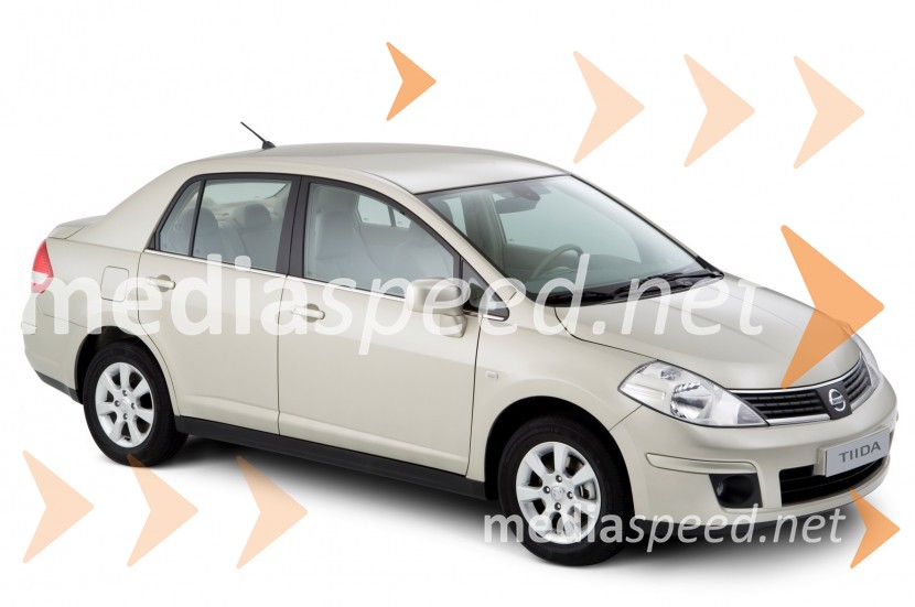 Nissan TiidaNissan Tiida