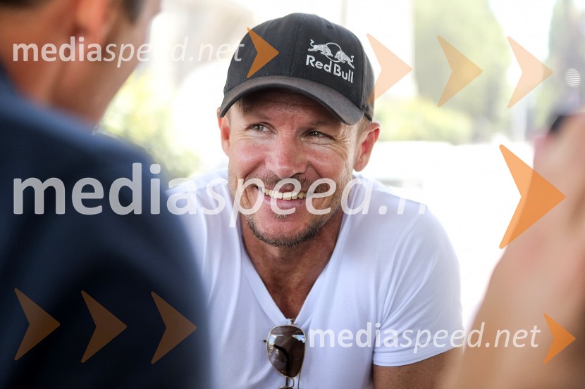  Felix Baumgartner, padalecLjubljana Beach Volley Challenge 2015, petek