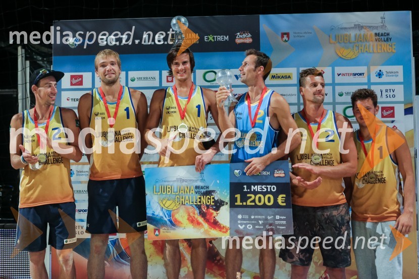  Nejc Zemljak;  Aljoša Urnaut;  Robert Kufa;  Jan Dumek;  Jernej Potočnik, tehnični direktor, Dnevnik;  Simon FrühbauerLjubljana Beach Volley Challenge 2015, sobota
