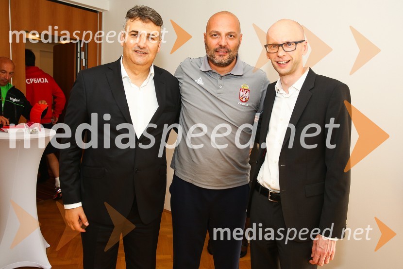  ... ;  ... ;  Benjamin Jošar, član uprave, Zavarovalnica TriglavPodpis sponzorske pogodbe Košarkarsko zvezo Srbije in Skupino Triglav