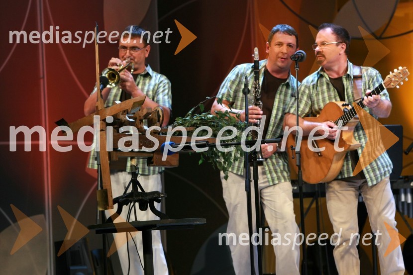 Klopotec in ansambel ŠtrkFestival narečnih popevk 2007