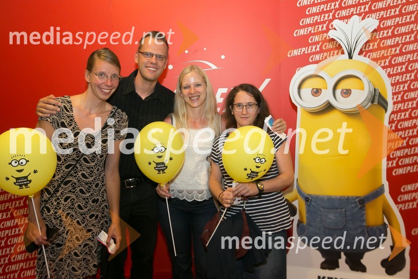  ... ;  Miloš Suša, spletni medijski specialist iPROM;  ... ;  ... Minioni predpremierno v Kranju: Sobotni večer obarvan rumeno