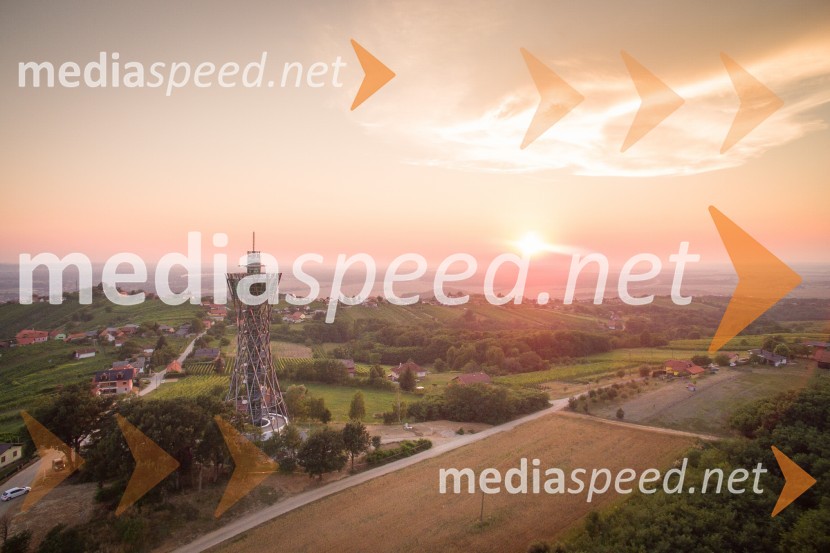 Vinarium Lendava, razgledni stolp