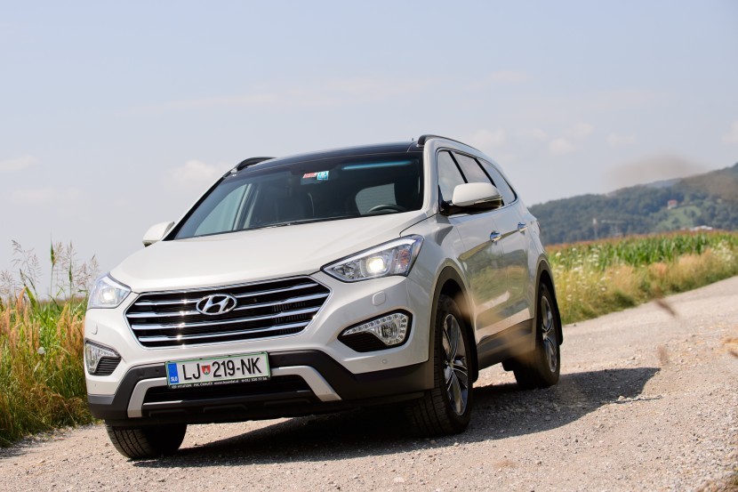 Hyundi Grand Santa Fe 2.2 CRDi 4WD ImpressionHyundai Grand Santa Fe 2.2 CRDi 4WD Impression, mediaspeed test