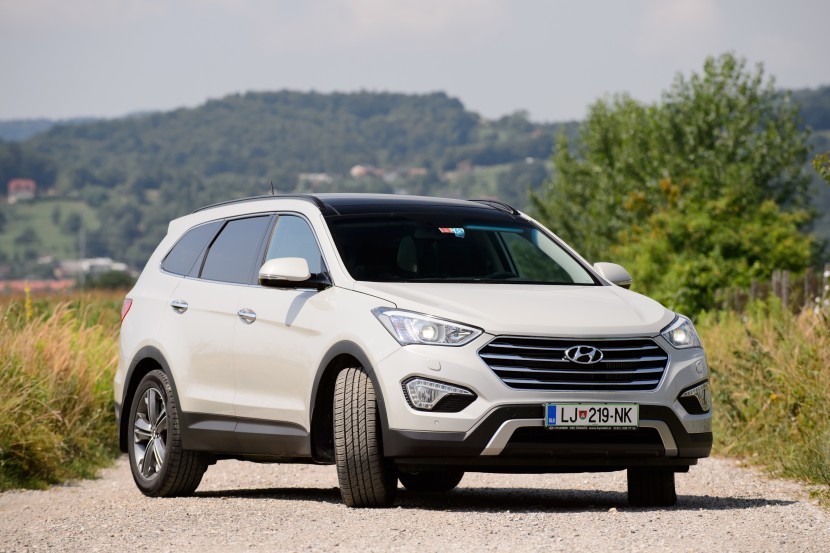 Hyundi Grand Santa Fe 2.2 CRDi 4WD ImpressionHyundai Grand Santa Fe 2.2 CRDi 4WD Impression, mediaspeed test
