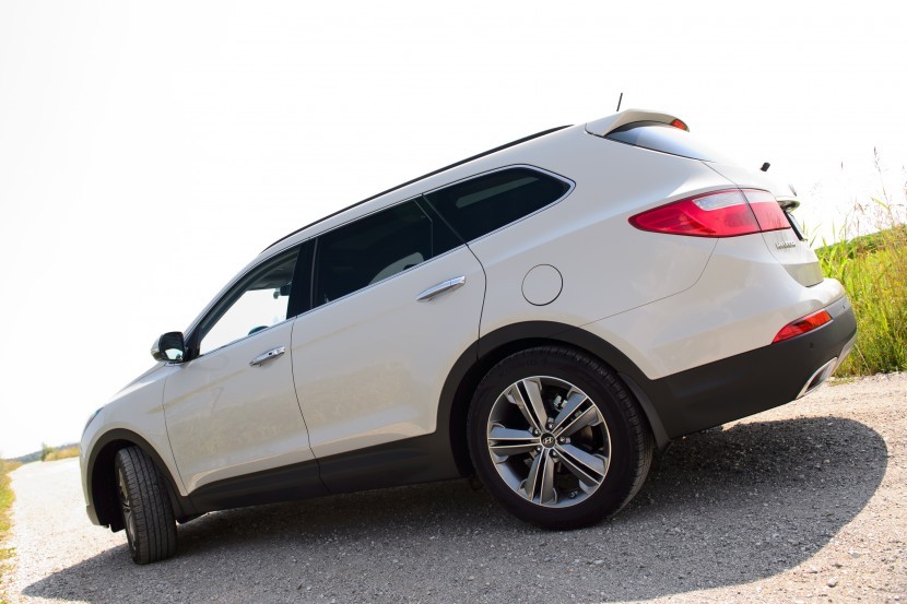 Hyundi Grand Santa Fe 2.2 CRDi 4WD ImpressionHyundai Grand Santa Fe 2.2 CRDi 4WD Impression, mediaspeed test