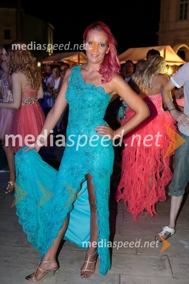  Nina Bradaš, finalistka, Miss Turizma 2015Miss Turizma 2015 je Anja Antič