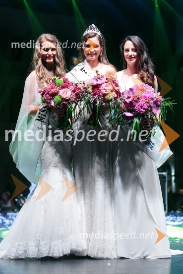  Anja Kamerički, 2. spremljevalka, Miss Turizma 2015;  Anja Antič, Miss Turizma 2015;  Zoja Limavšek, 1. spremljevalka, Miss Turizma 2015Miss Turizma 2015 je Anja Antič