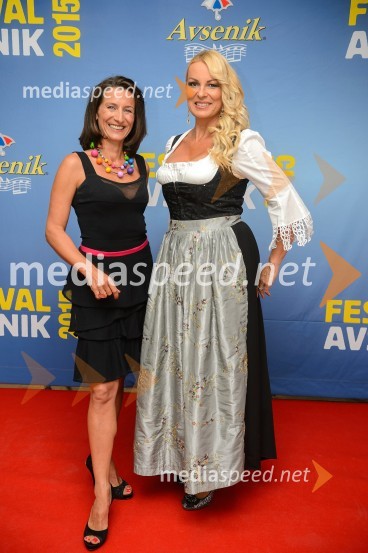  Betka Šuhel Mikolič, voditeljica;  Lucienne Lončina, glasbenicaFestival Avsenik 2015, petek
