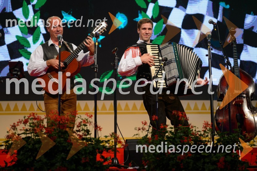  Gregor Avsenik, glasbenik;  Sašo Avsenik, glasbenik, Ansambel Saša AvsenikaFestival Avsenik 2015, petek