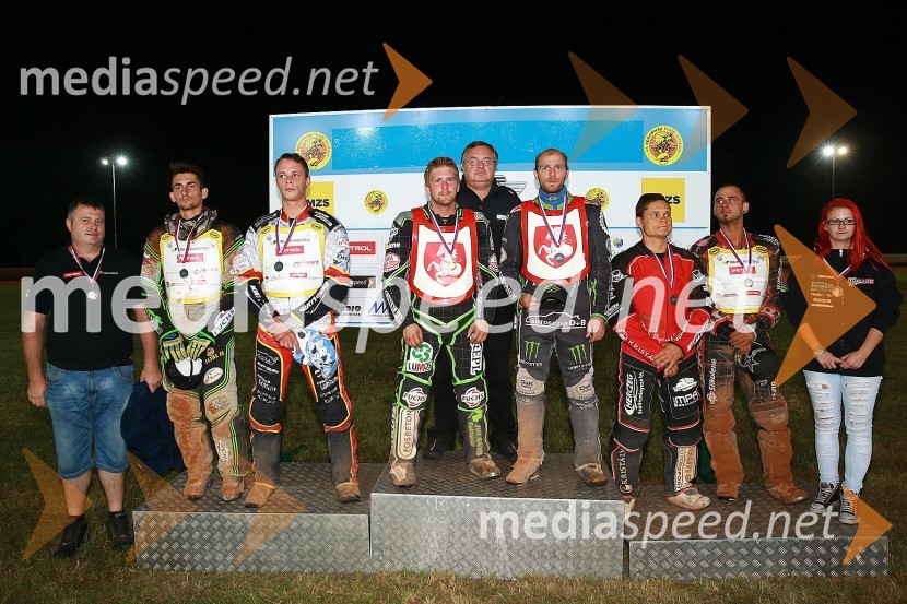  ... ;  Žiga Kovačič, speedwayist;  Aleksander Čonda, speedwayist, ST Lendava;  Zdeněk Holub, speedwayist;  ... ;  Tomáš Suchánek, speedwayist (AMK ZP Pardubice);  Norbert Magosi, speedwayist;  Fritz Wallner, speedwayist (Avstrija);  ... Lendavčani drugi na domači dirki mednarodnega prvenstva parov