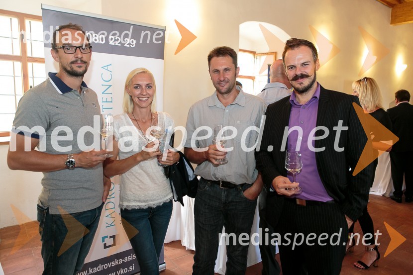  Ino Paljak;  Eneja Kovačič;  ... ;  Nenad KekičSalon Traminec 2015