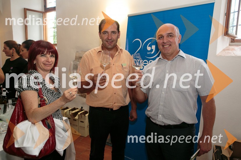 mag. Tadeja Vodovnik;  ... ;  Miran Senčar, župan, Mestna občina PtujSalon Traminec 2015