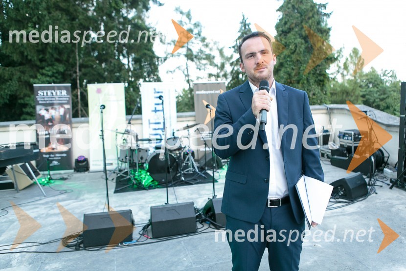  Aleš Pregl, novinar, povezovalec prireditveSalon Traminec 2015