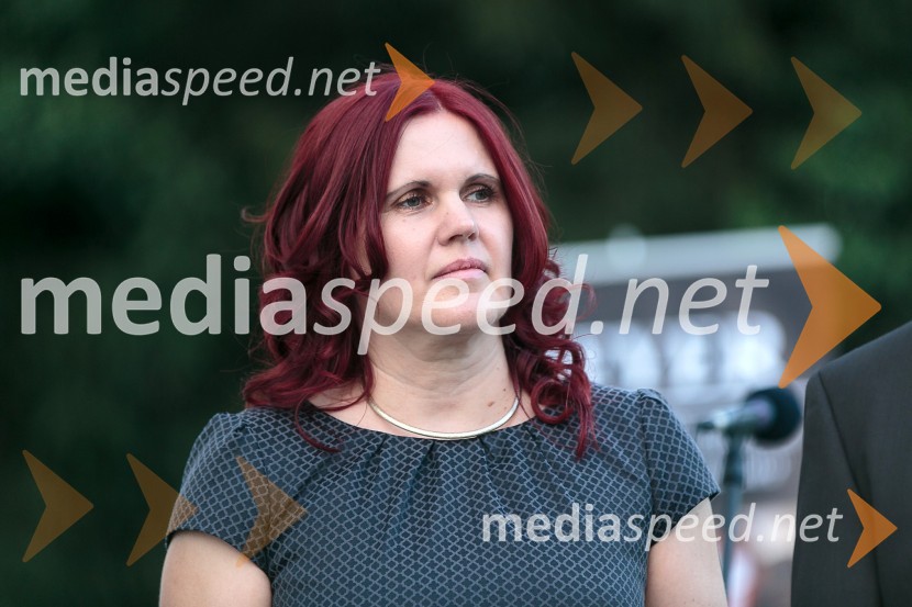  Magda Steyer, Hiša dišečega traminca SteyerSalon Traminec 2015