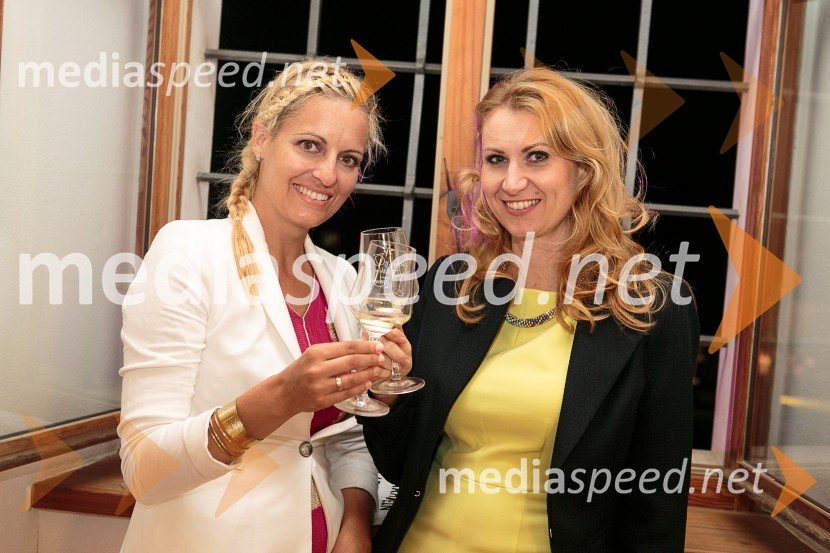  Miša Margan Kocbek, novinarka, Adria Media;  Natalija Jelušič, fotografinjaSalon Traminec 2015