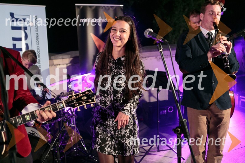  Severa Gjurin, glasbenicaSalon Traminec 2015