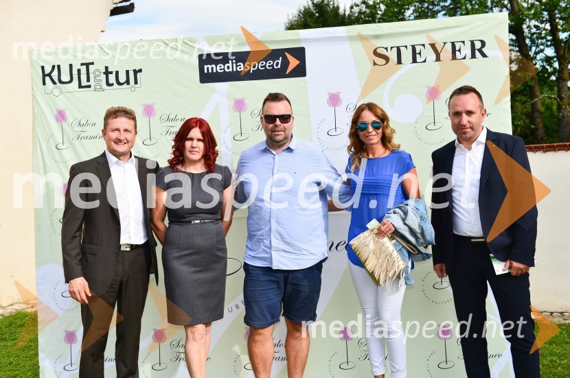  Danilo Steyer, Hiša dišečega traminca Steyer;  Magda Steyer, Hiša dišečega traminca Steyer;  Gregor Mikuž, M-vina;  Tjaša Mikuž, svetnica MOM, Lista župana Andreja Fištravca;  Borut  Cvetko, kreativni direktor MediaspeedSalon Traminec 2015