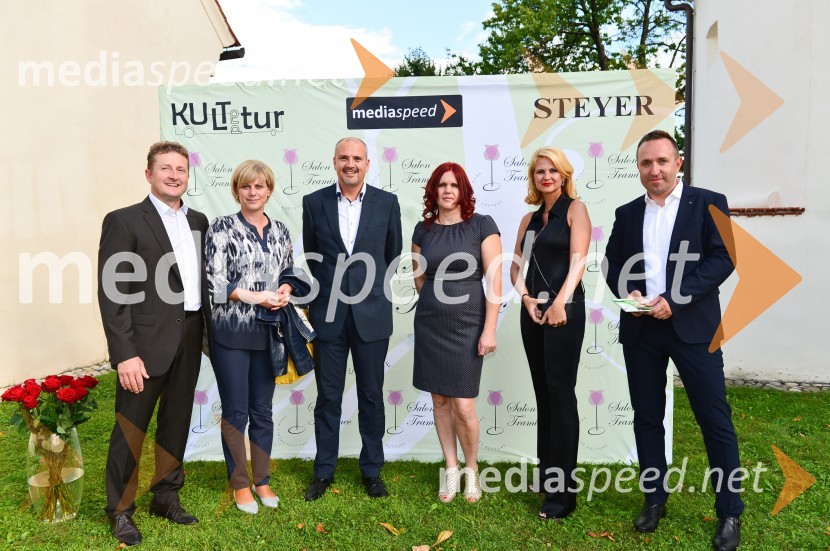  Danilo Steyer, Hiša dišečega traminca Steyer;  ... ;  Drago Dervarič, direktor, Saubermacher Komunala Murska Sobota;  Magda Steyer, Hiša dišečega traminca Steyer; mag. Norma Bale, pisateljica, direktorica Kultprotur;  Borut  Cvetko, kreativni direktor MediaspeedSalon Traminec 2015