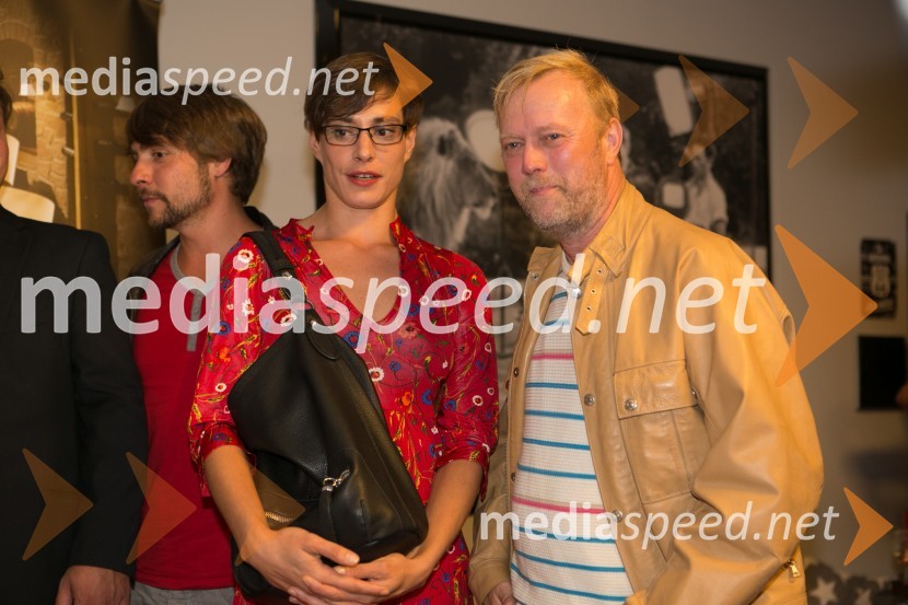  Medea Novak, igralka;  Matjaž Javšnik, igralecEna žlahtna štorija, predpremiera