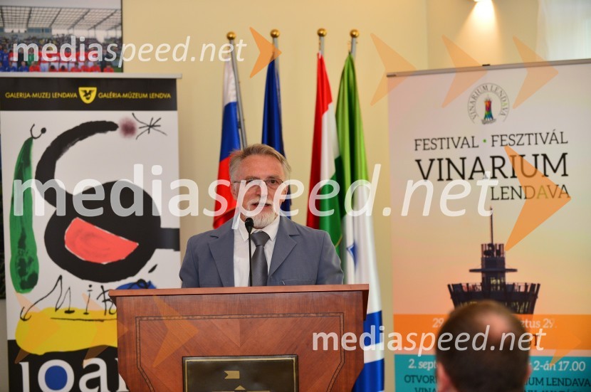  Silvester Gabršček, sekretar, Direktorat za kulturno dediščino, Ministrstvo za kulturoMednarodna konferenca Kultura in turizem